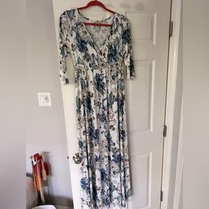 Maternity dress maxi